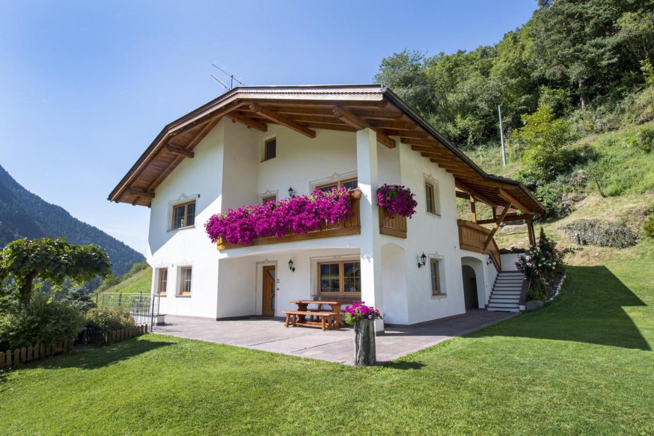 Schoenau Bio & Spa Family Apartments Ortisei Exterior foto