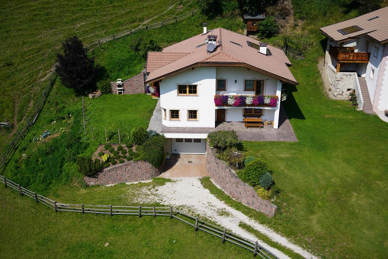 Schoenau Bio & Spa Family Apartments Ortisei Exterior foto